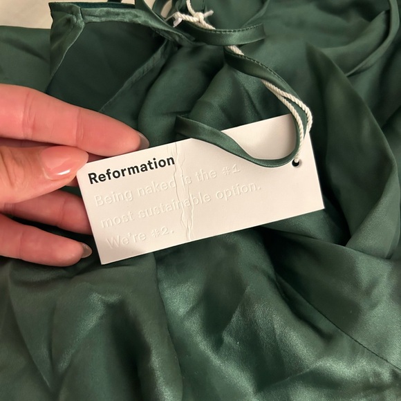 NWT reformation davina green silk long sleeve midi open back dress! - Picture 3 of 7